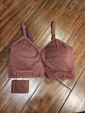 Kindred Bravely Hands-Free Pumping & Nursing Bra in Mauve Rose
